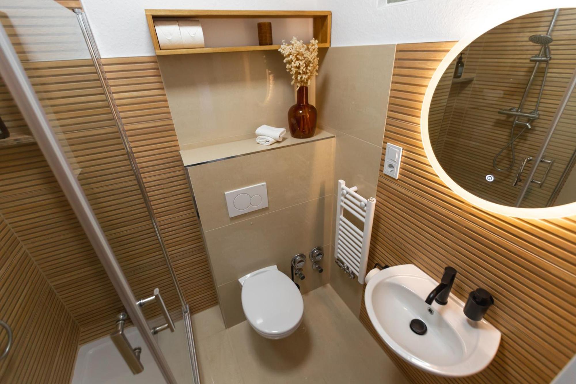 Koje Neun I Apartment Im Zentrum Mit Hafenblick 브레머하펜 외부 사진